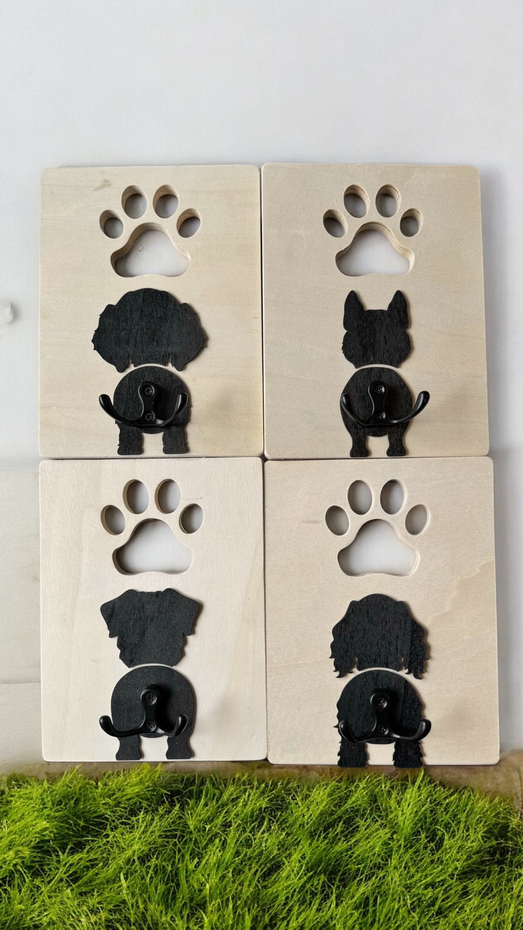 Leash Holder